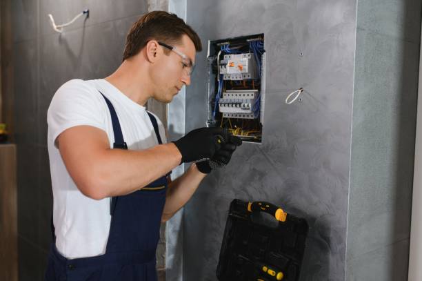 Best Circuit Breaker Repair  in Pantego, TX
